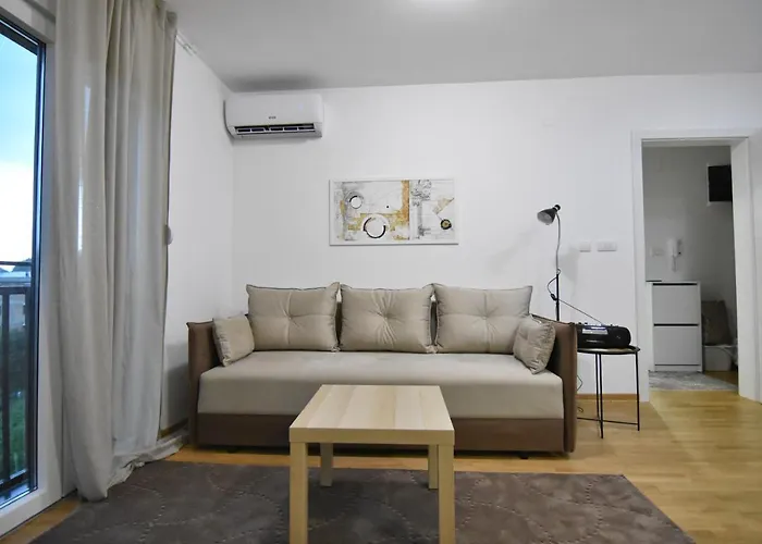 Апартаменты Lipa 11