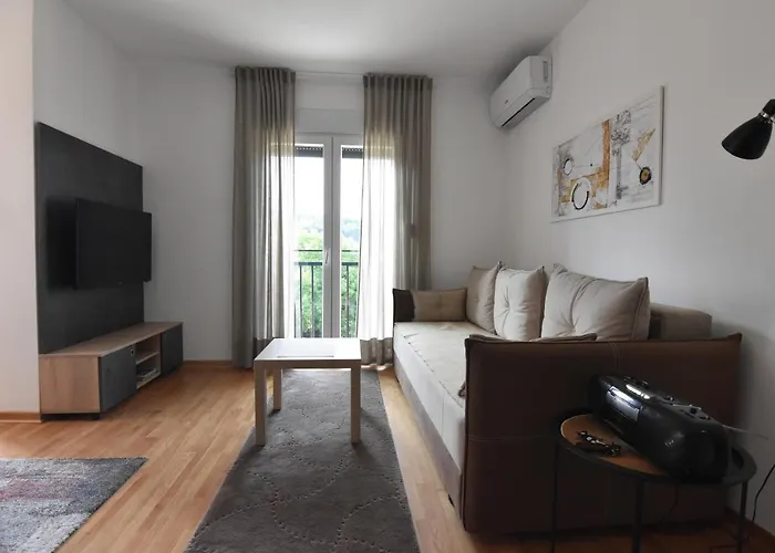 Lipa 11 Апартаменты